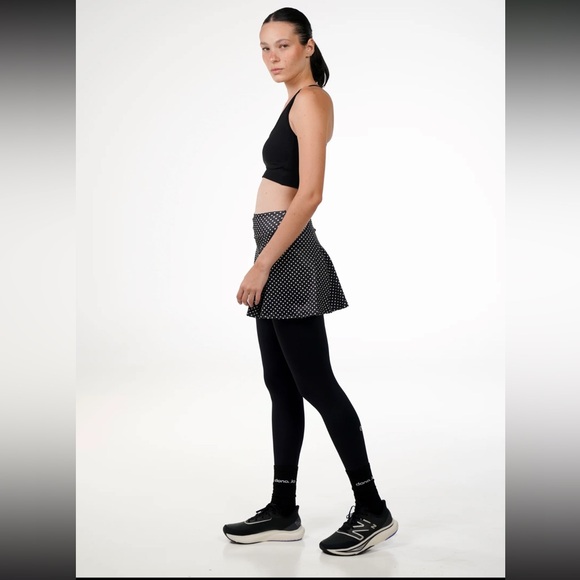 ⚡️DonaJo Skirted Legging (Black Polka Dot/Blk) Size Tam P Size 1 - Picture 2 of 8